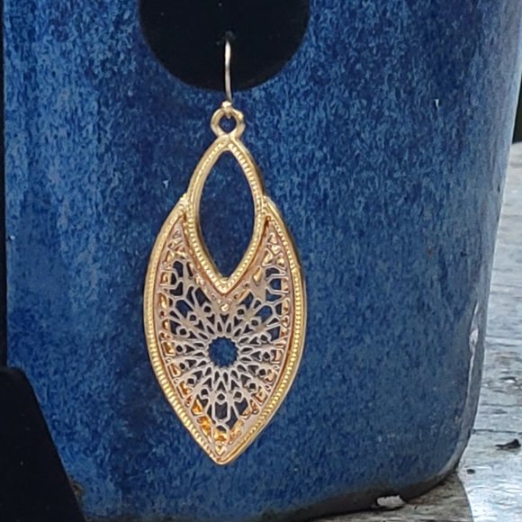 Oblong Dangle Gold Tone Earrings - Picture 3 of 5